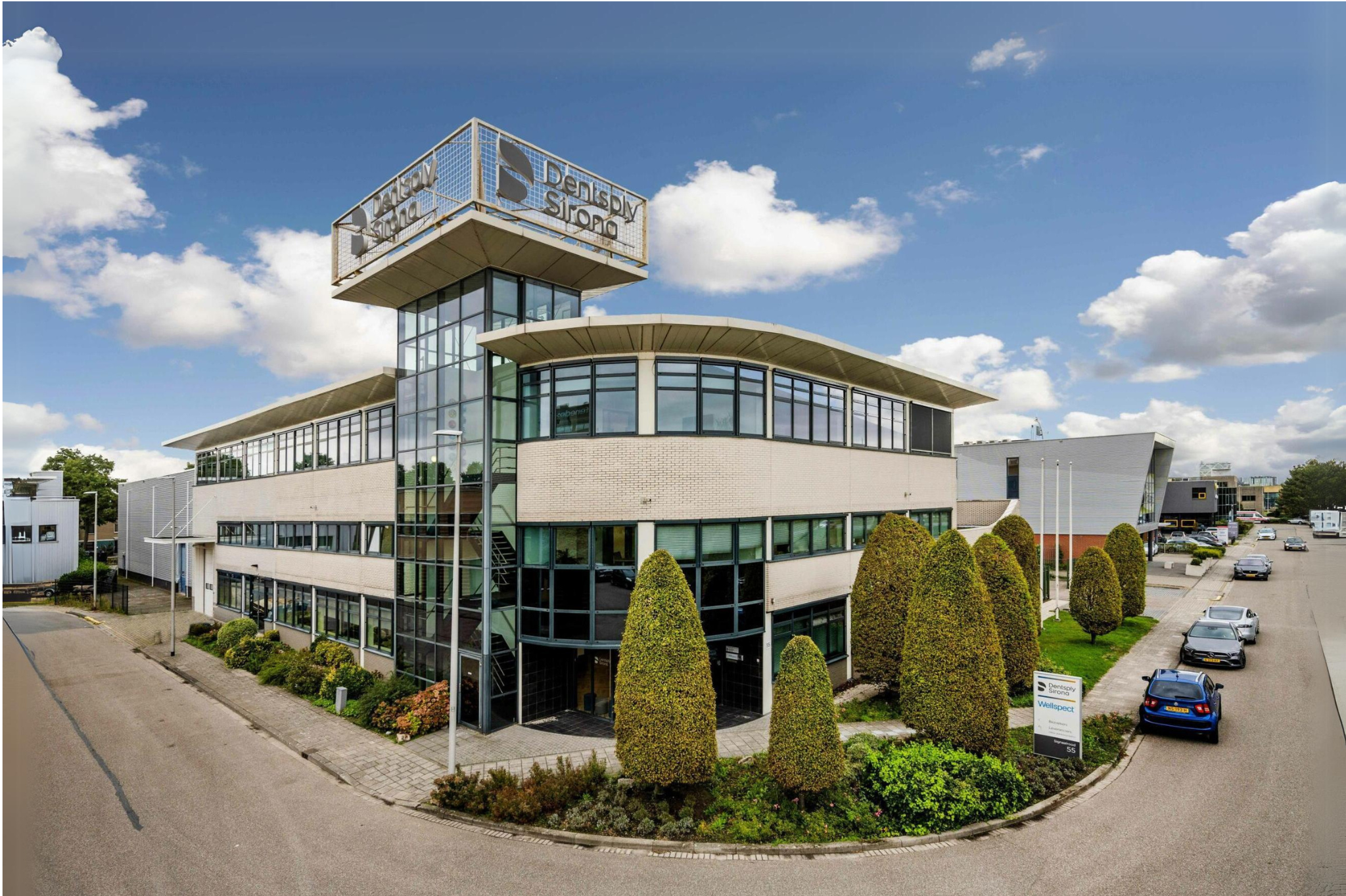 Aroundtown sells mix use commercial building at Signaalrood 55 Zoetermeer